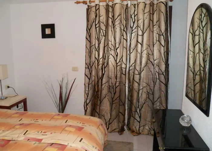 Coastside Apartment, Amarilla Bay *