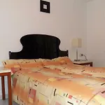 Coastside Apartment, Amarilla Bay 아파트 *
