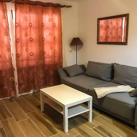 Coastside Apartment, Amarilla Bay アパート